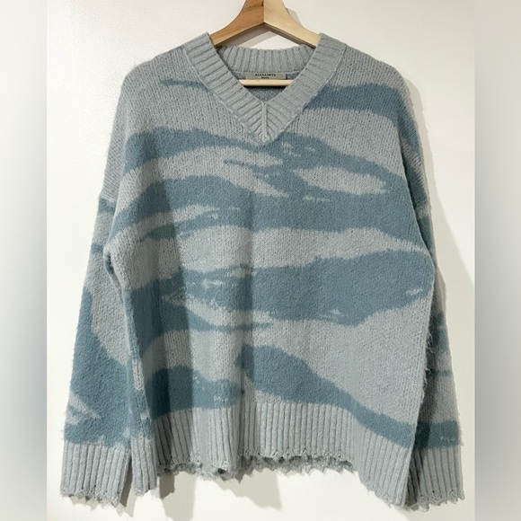 NEW All Saints Tiga‎ Abstract V-Neck Sweater Cloud Burst Blue S - Picture 2 of 6
